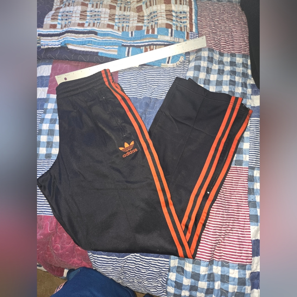 Adidas sweatpants